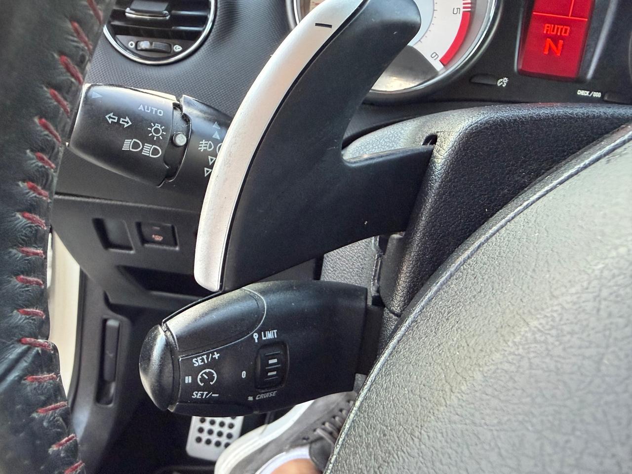 Peugeot 308 1.6 8V e-HDi 112CV Stop&Start Automatica Sport