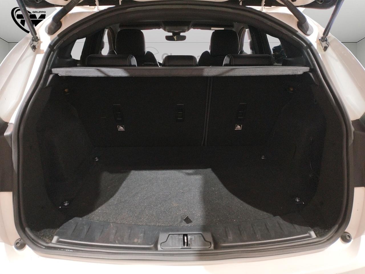 Jaguar E-Pace 2.0d i4 R-Dynamic awd 150cv auto my19