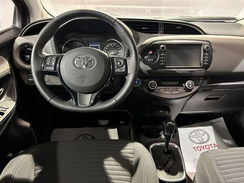 Toyota Yaris 1.5 Hybrid 5 porte Active Plus X NEOPATENTATI + CERCHI IN LEGA