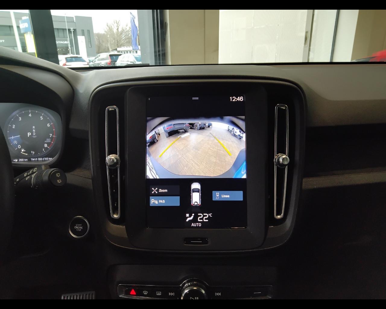 VOLVO XC40 2023 - XC40 1.5 t2 Essential auto