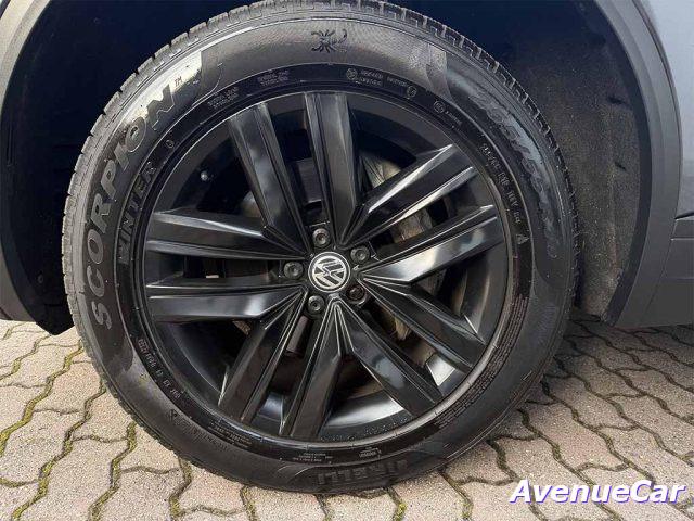 VOLKSWAGEN Touareg 3.0 tdi Black Style tiptronic TELECAMERA CARPLAY