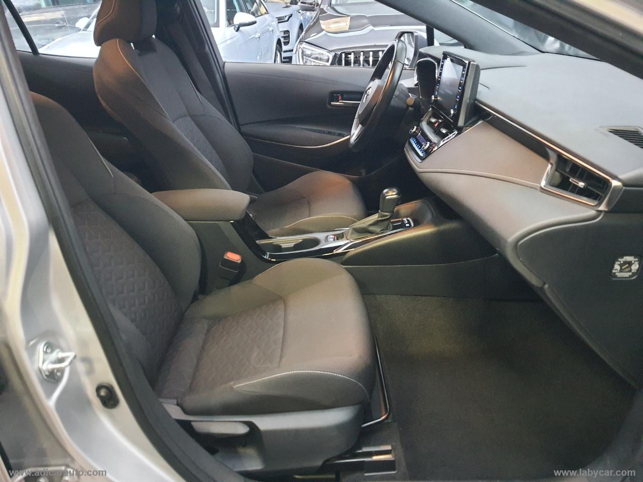 TOYOTA Corolla 1.8 Hybrid