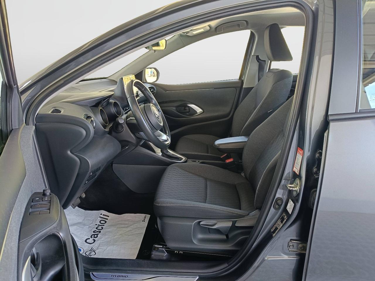 TOYOTA Yaris IV 2020 - Yaris 1.5h Trend