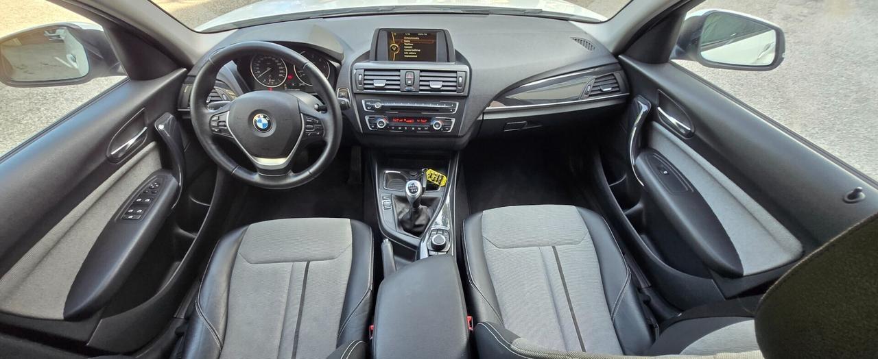 Bmw 118 118d 5p. Urban
