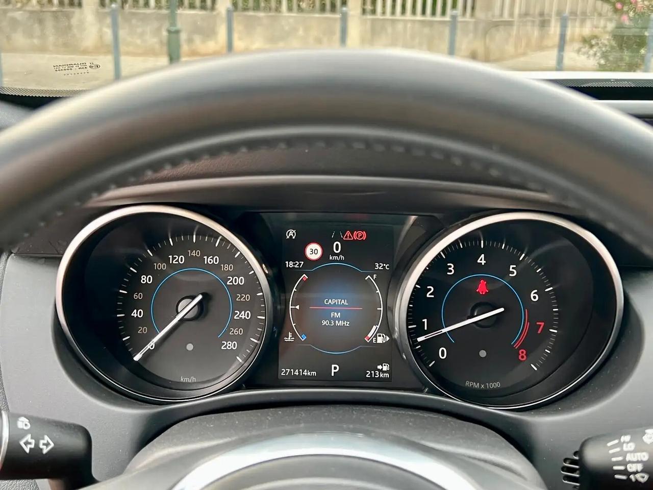 Jaguar XE 2.0 250 CV AWD aut. R-Sport