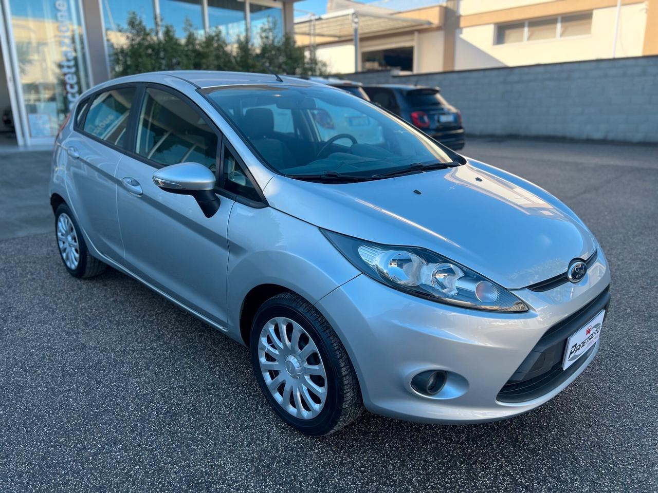 Ford Fiesta 5porte PLUS 1.4 GPL 95cv ADATTA NEOPAT. PERFETTA