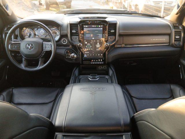 DODGE RAM 1500 5.7 GPL V8 Limited Night N1