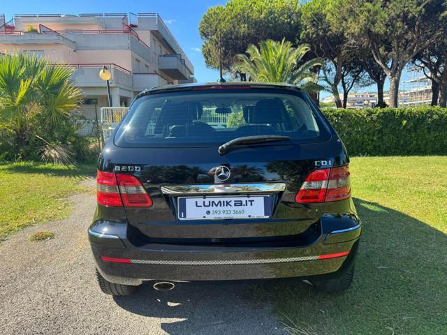 MERCEDES-BENZ B 200 CDI Sport
