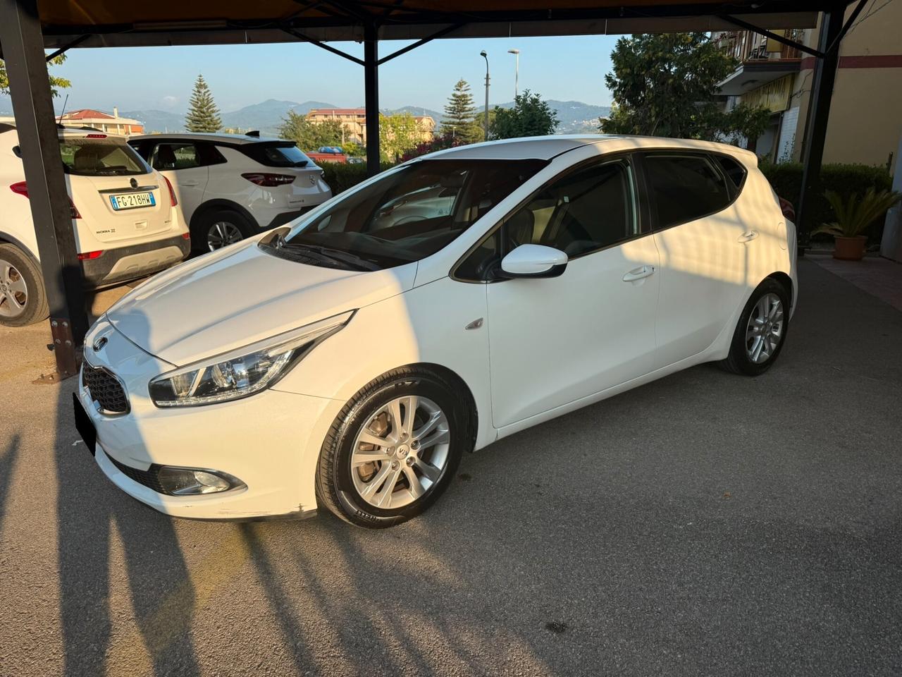 Kia Ceed cee'd 1.6 CRDi 128 CV 5 porte Stop&Go high tech