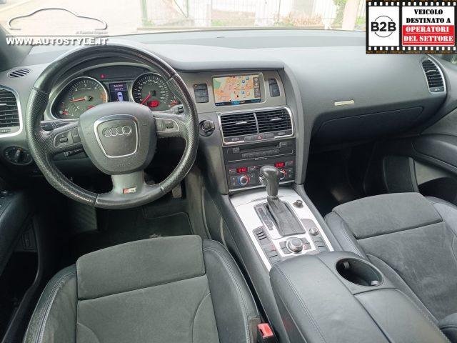 AUDI Q7 3.0 V6 TDI 240Cv *7POSTI* quattro Tiptronic S-LINE