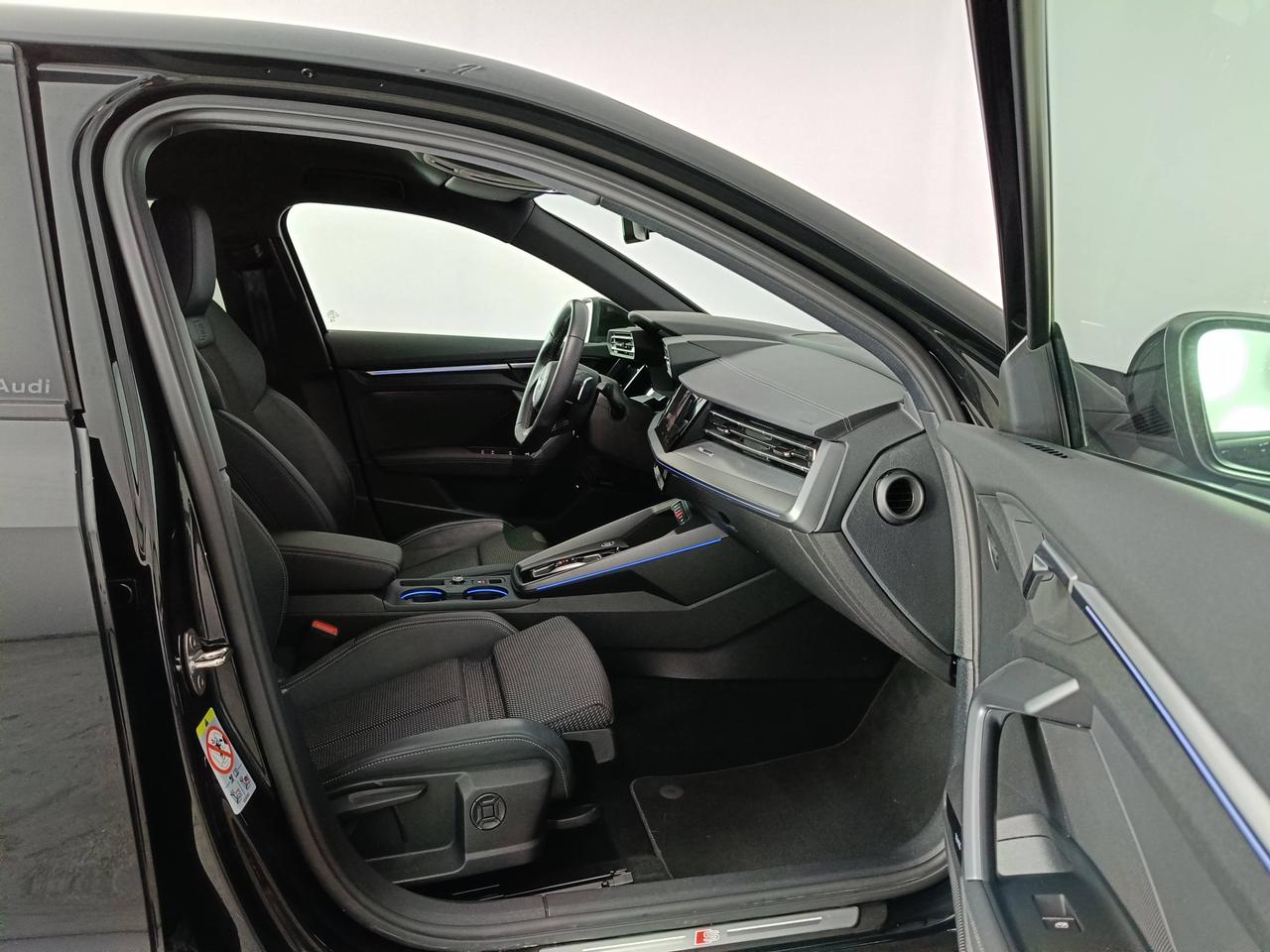 AUDI A3 IV 2024 Sportback - A3 Sportback 2.0 tdi S line edition 150cv s-tronic