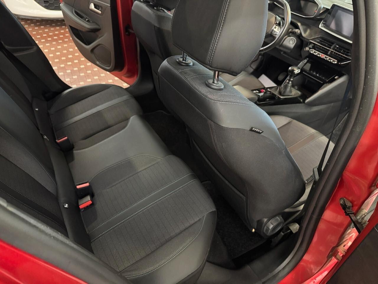 Peugeot 208 1.2 100 Stop&Start 5 porte GT- IDEALE PER NEOPATENTATI