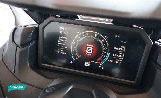 YAMAHA T-Max 560 TECH MAX Scarico Akrapovic