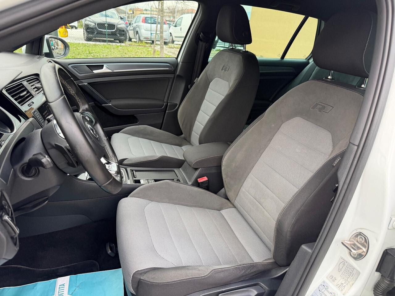 Golf 1.4 TSI 150CV ACT DSG 5P R-Line