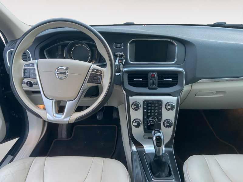 VOLVO V40 D2 Volvo Ocean Race