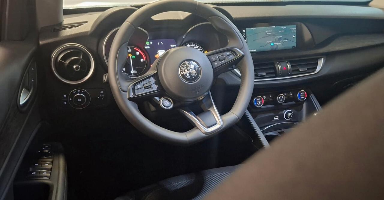 Alfa Stelvio 2.2 Turbodiesel 190 CV AT8 Q4 Business