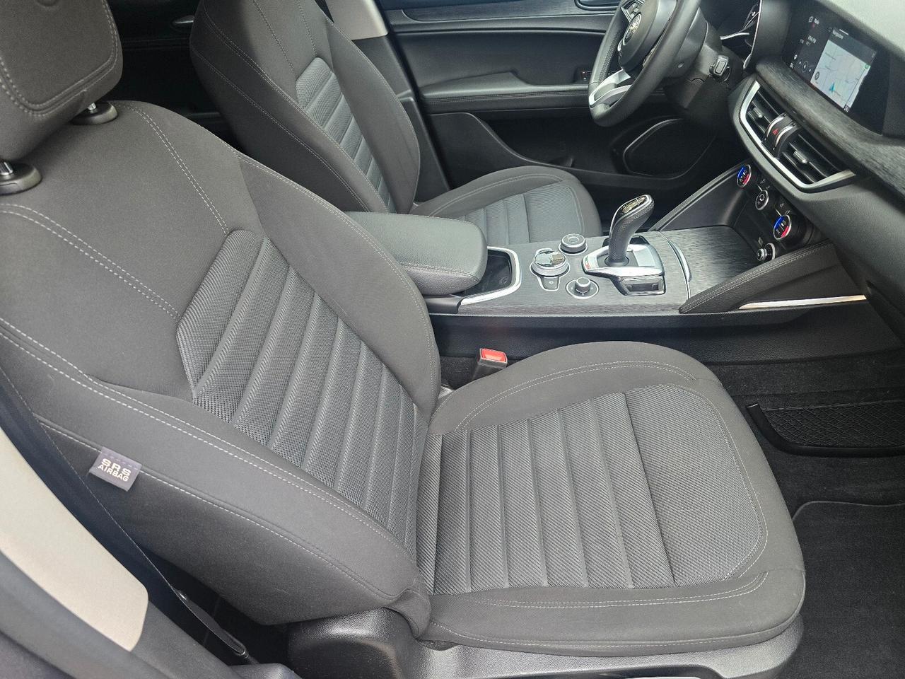 Alfa Romeo Stelvio 2.2 Turbodiesel 160 CV AT8 RWD Business