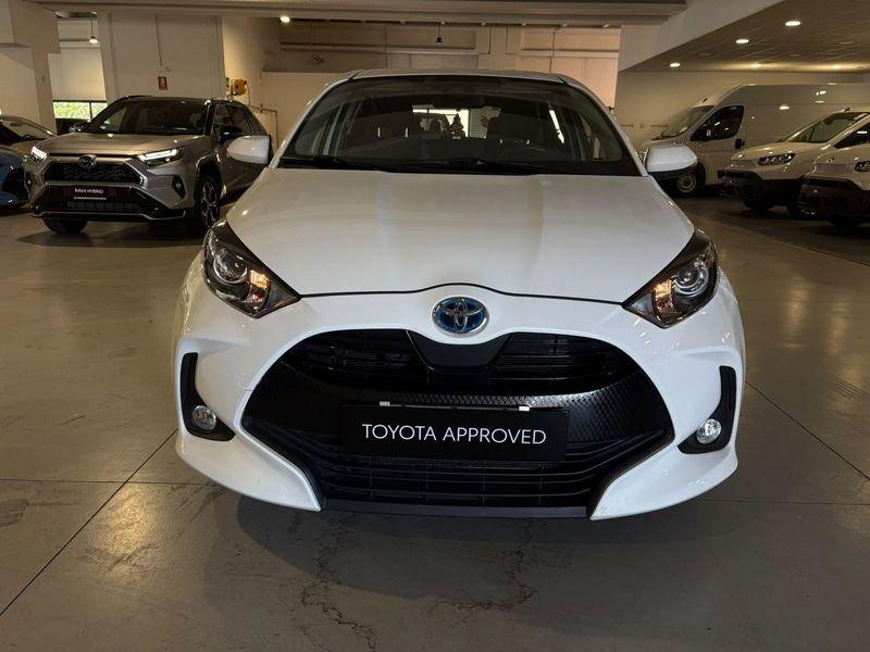 Toyota Yaris Hybrid Active MY22