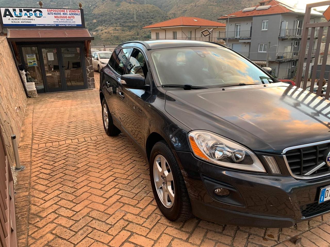 Volvo XC 60 2.4 D Summum