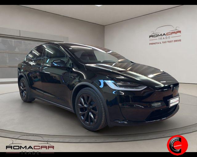 TESLA Model X Plaid