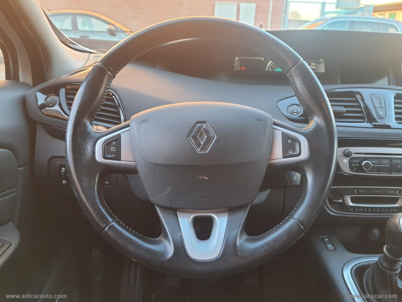 RENAULT Scénic 1.5 dCi 110 CV S&S Bose