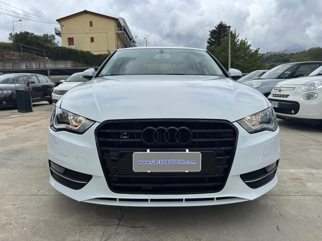 Audi A3 1.6 TDI 105cv AMBITON/2013
