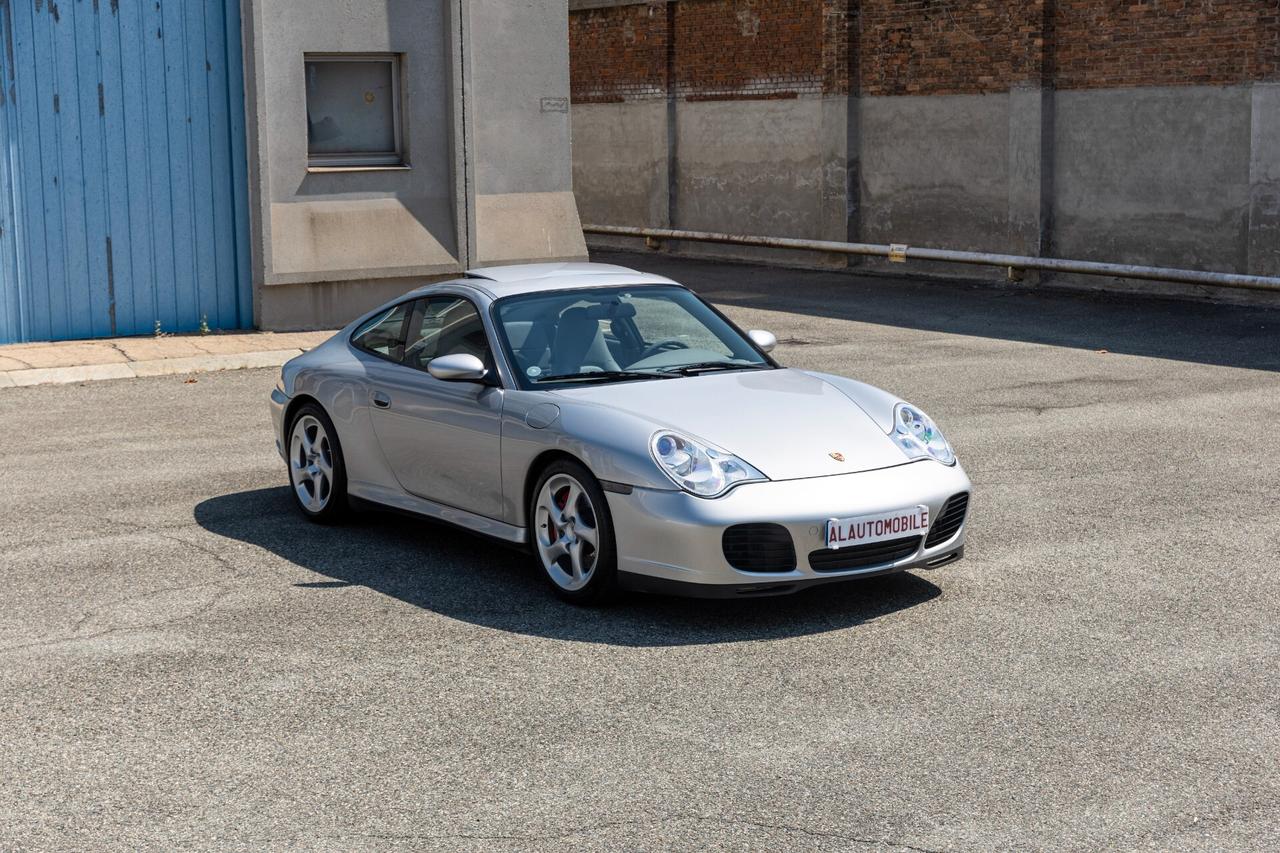 Porsche 911 Carrera 4S cat Coupé