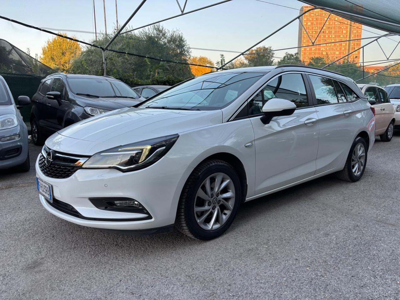 Opel Astra 1.6 CDTi 136CV Innovation