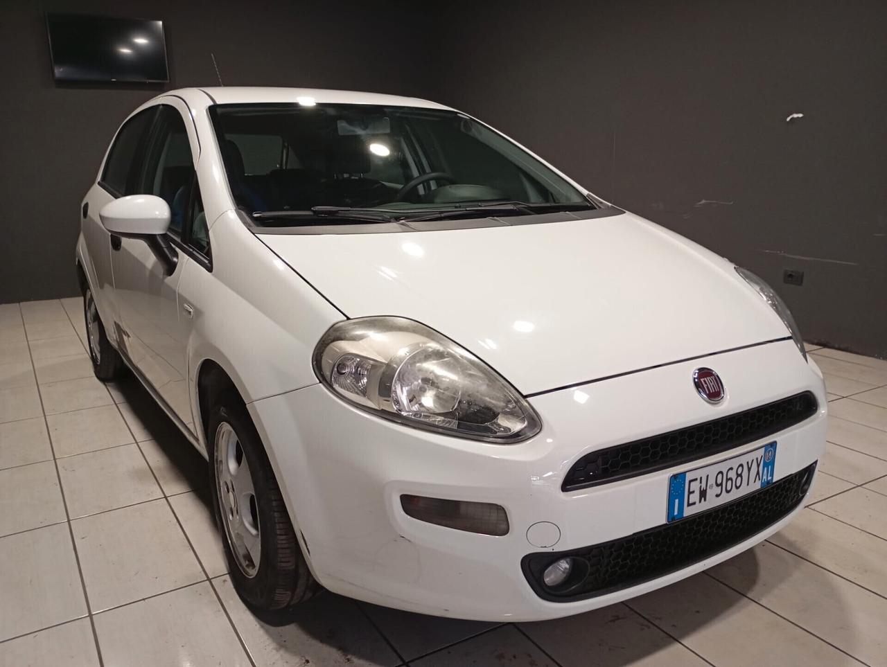 Fiat Punto del 2014 -BENZINA GPL FINO AL 2035-