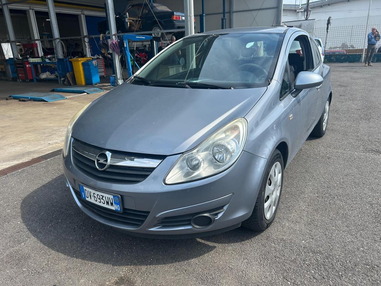 Opel Corsa 1.2 3 porte Easytronic Enjoy