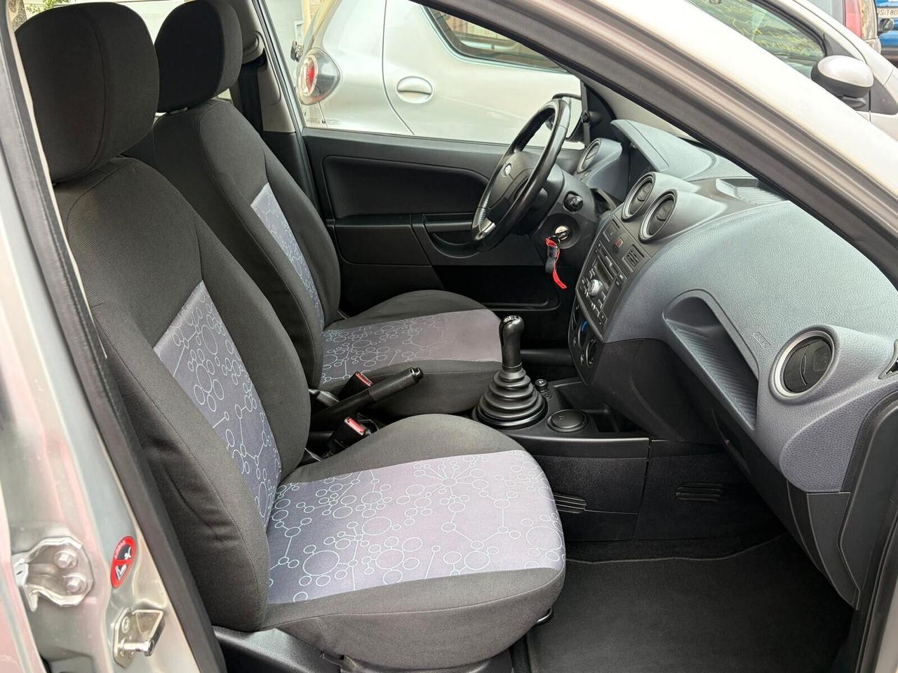 Ford Fiesta 1.4 TDCi 5p. Titanium RARA 97.000KM