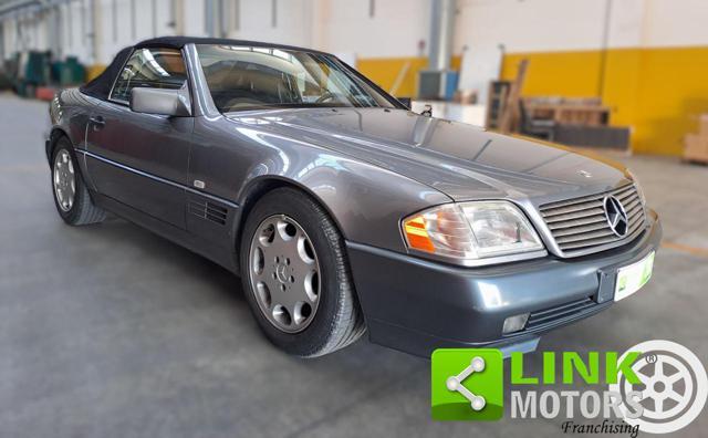 MERCEDES-BENZ SL 300 SL-24