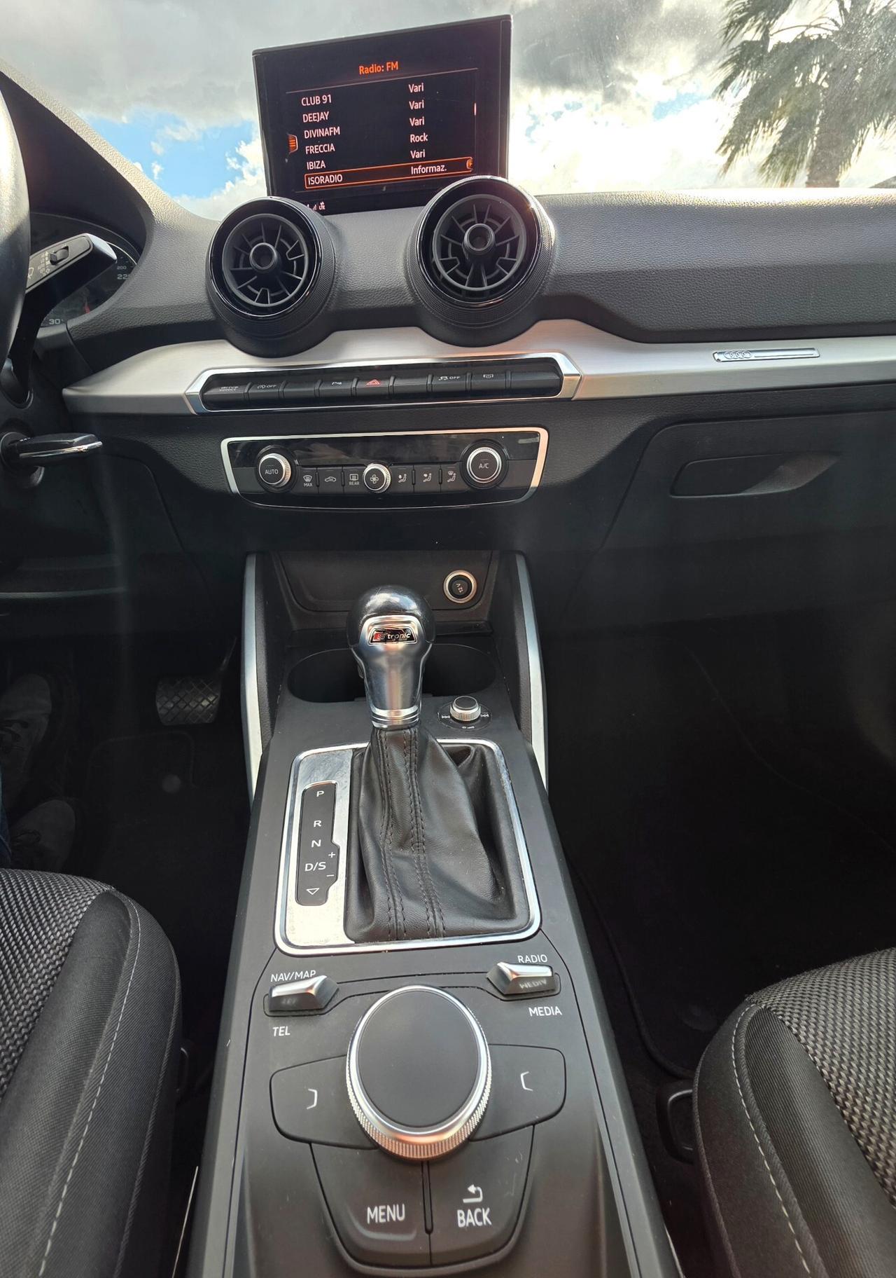 Audi Q2 1.6 TDI S tronic Business