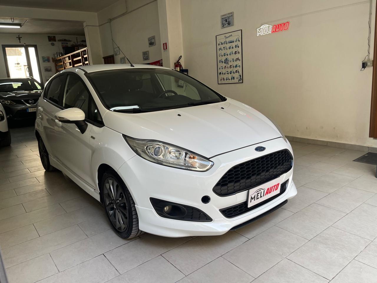 Ford Fiesta 1.5 TDCI 75CV 5 ST-Line