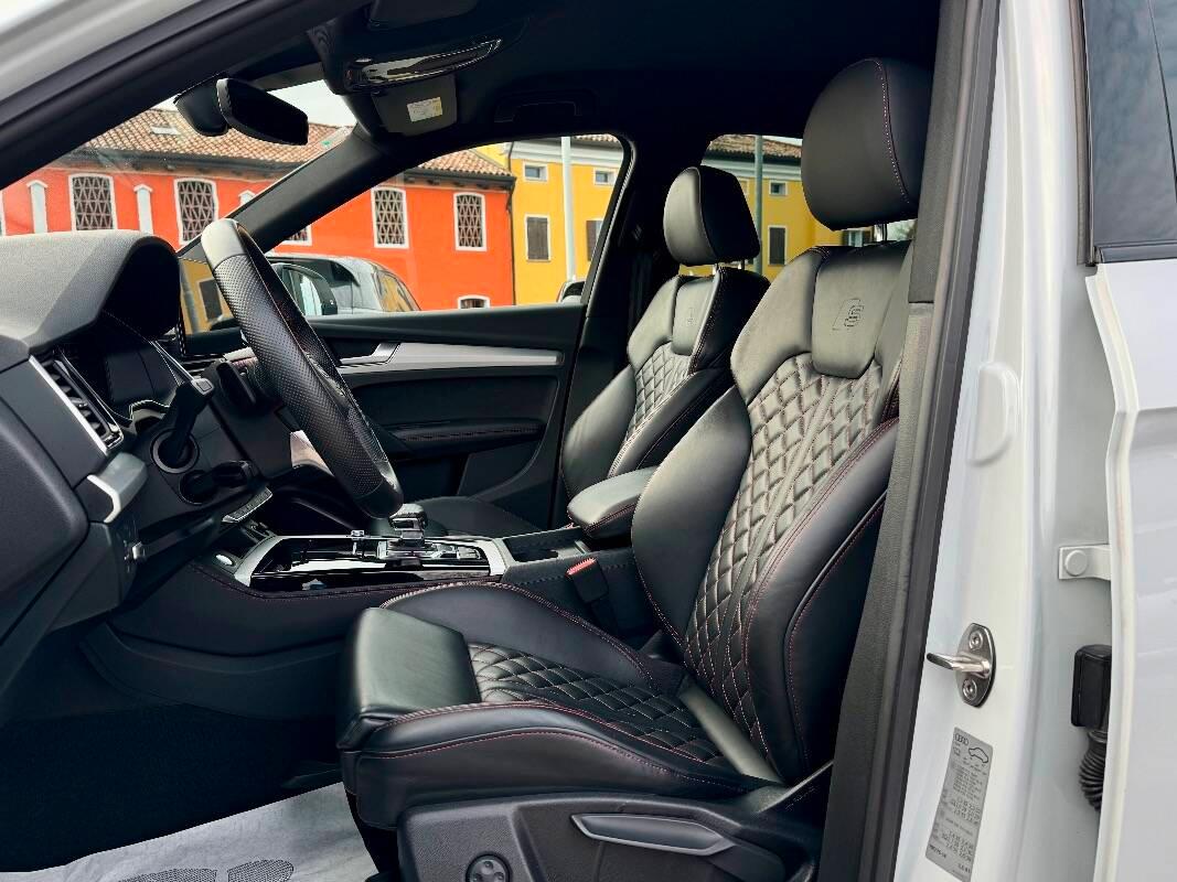 Audi Q5 Sportback 40 2.0 tdi mhev 12V S line quattro s-tronic