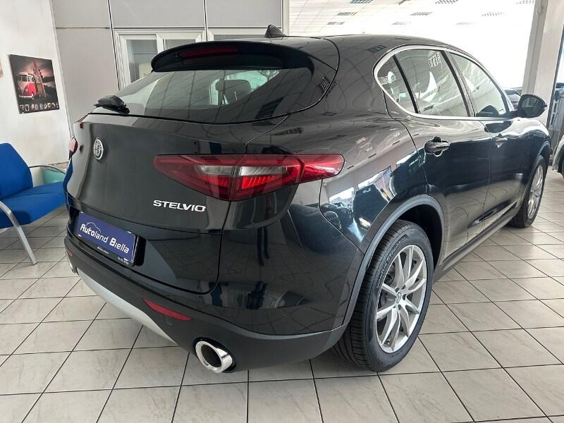 ALFA ROMEO Stelvio Stelvio 2.2 Turbodiesel 210 ...