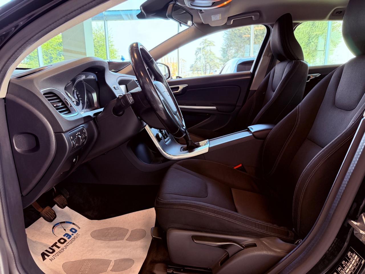 Volvo V60 Cross Country D3 Business