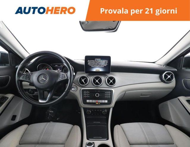 MERCEDES-BENZ GLA 200 d Automatic Sport