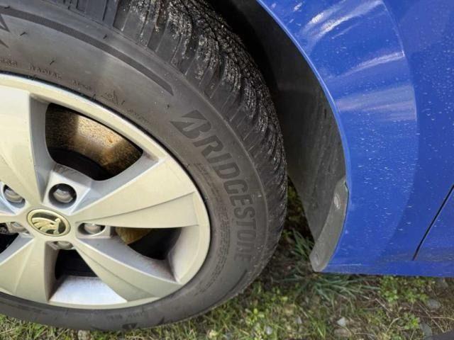 SKODA Octavia 2.0 TDI EVO SCR DSG Wagon Executive Navi LED UniPr