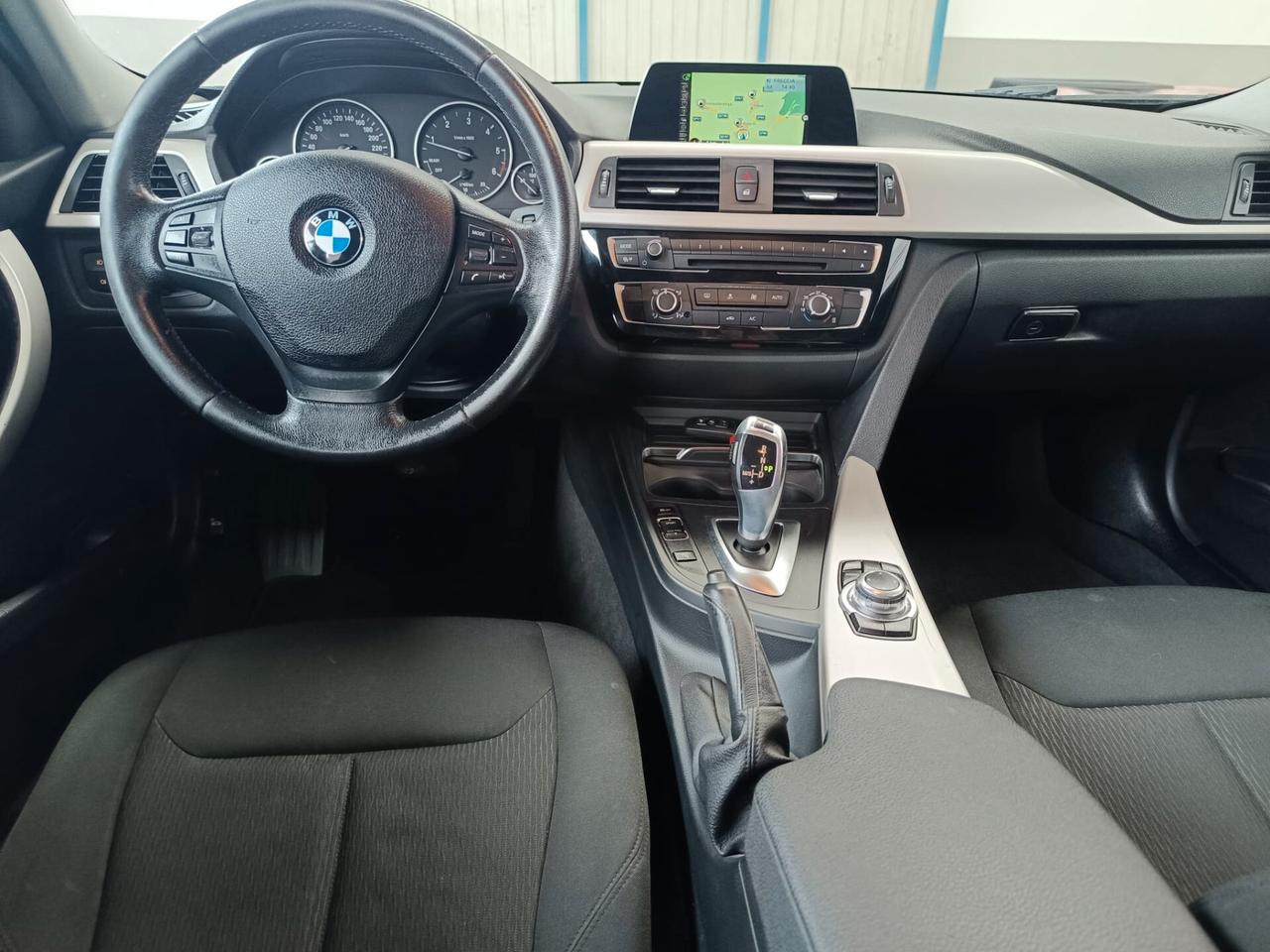 Bmw Serie 318d Touring Business Advantage aut.
