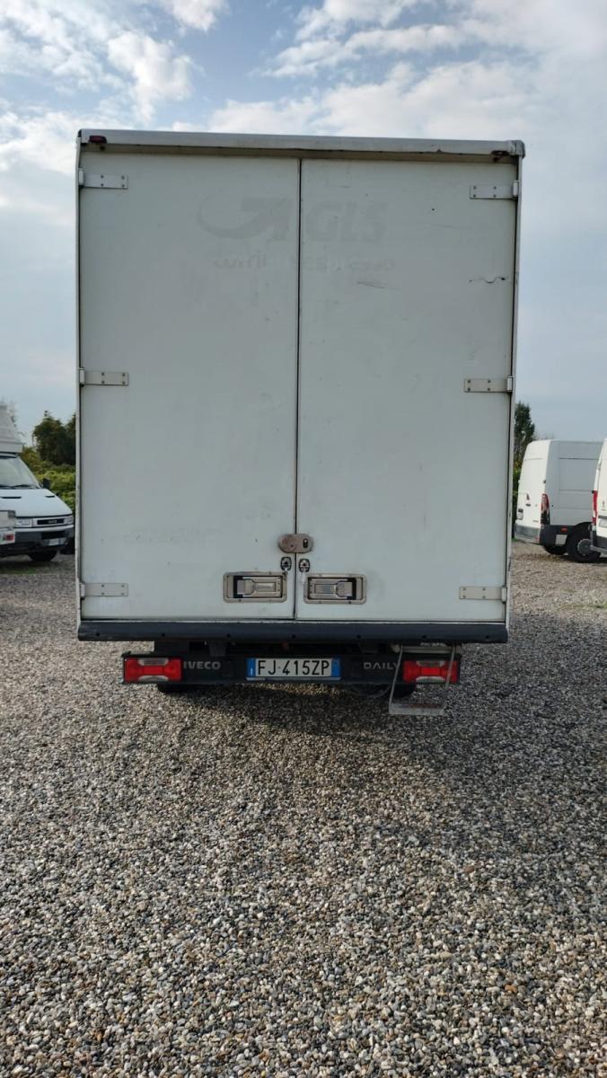 IVECO daily 35 S14 3750 cab. p.l. E6 daily 35 S14 3750 cab. p.l. E6