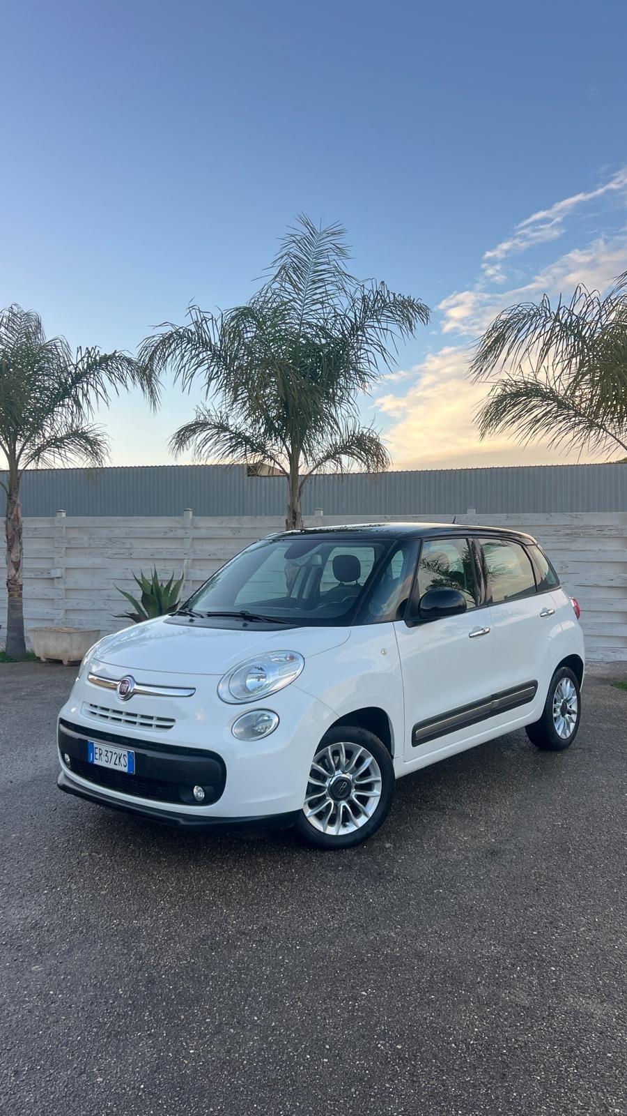 Fiat 500L 1.6 Multijet Lounge tetto panoramico