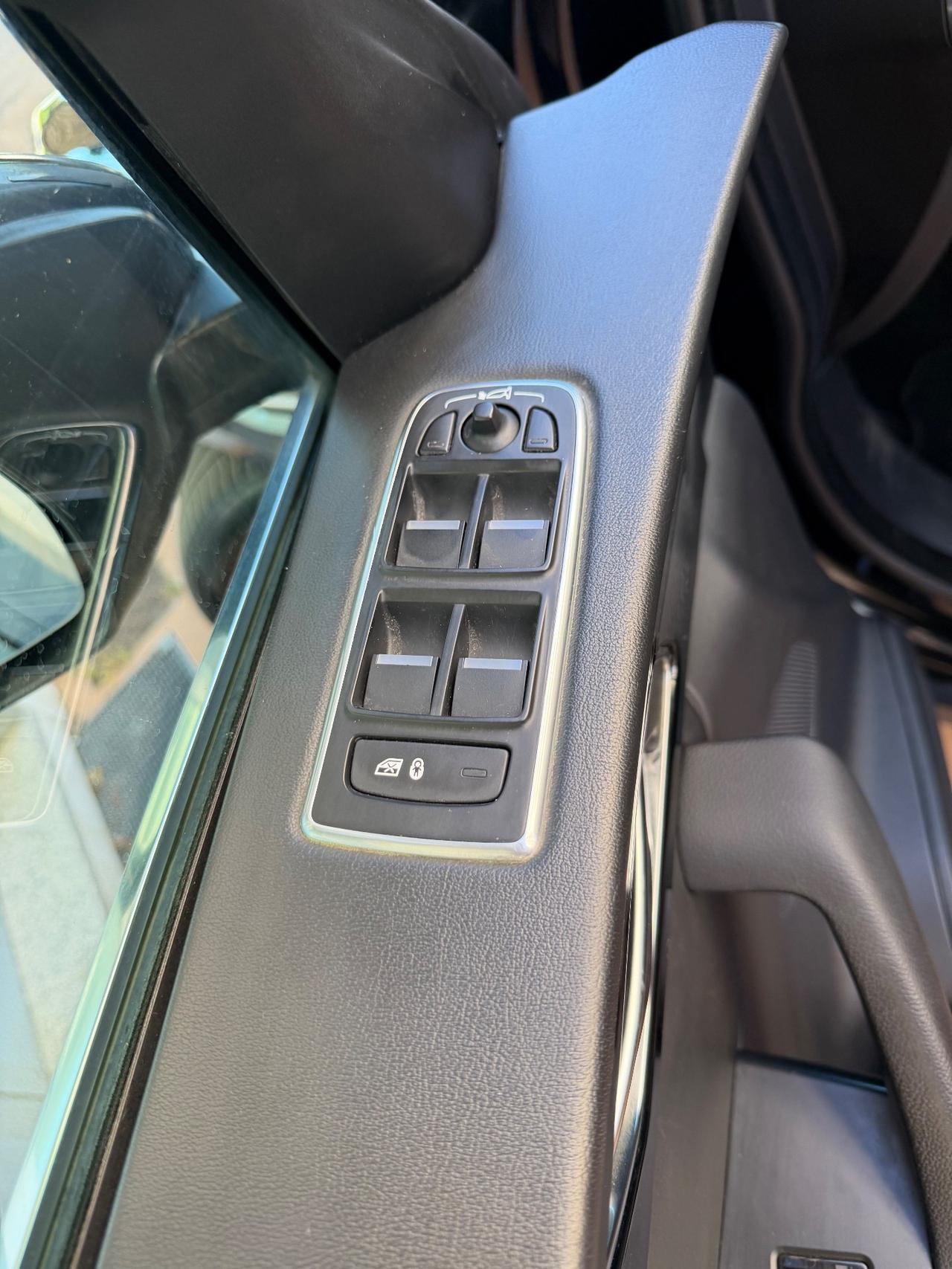 Jaguar F-Pace 2.0 D 180 CV AWD Prestige