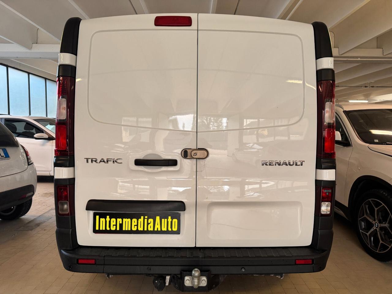 RENAULT Trafic T27 1.6 dCi IVA / MOTORE NUOVO