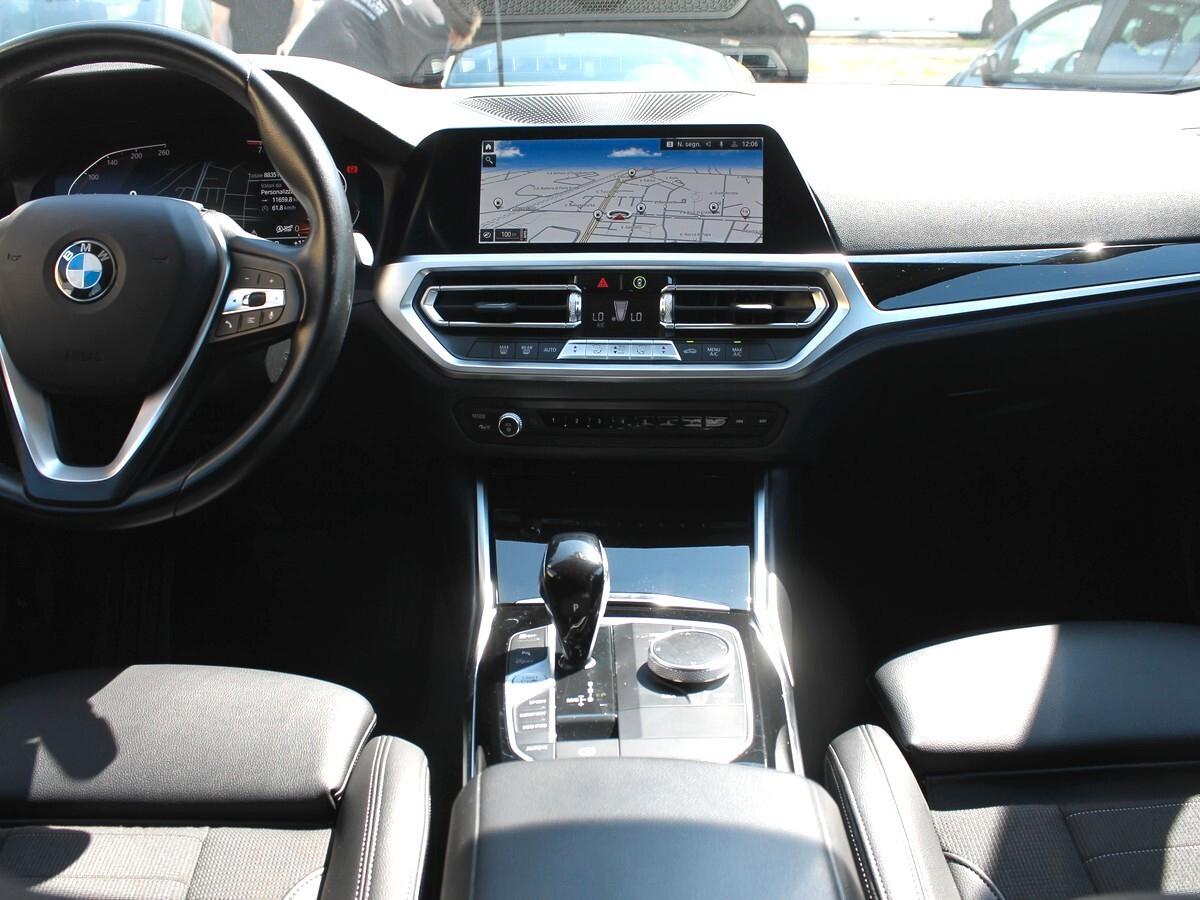 Bmw 318i Touring Sport Aut Nav Tetto Cam UNIPRO IVA DED.