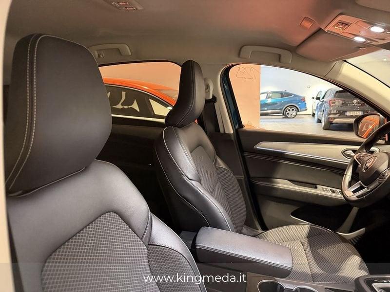 Renault Arkana E-Tech 1.6 Hybrid E-TECH 145 Techno