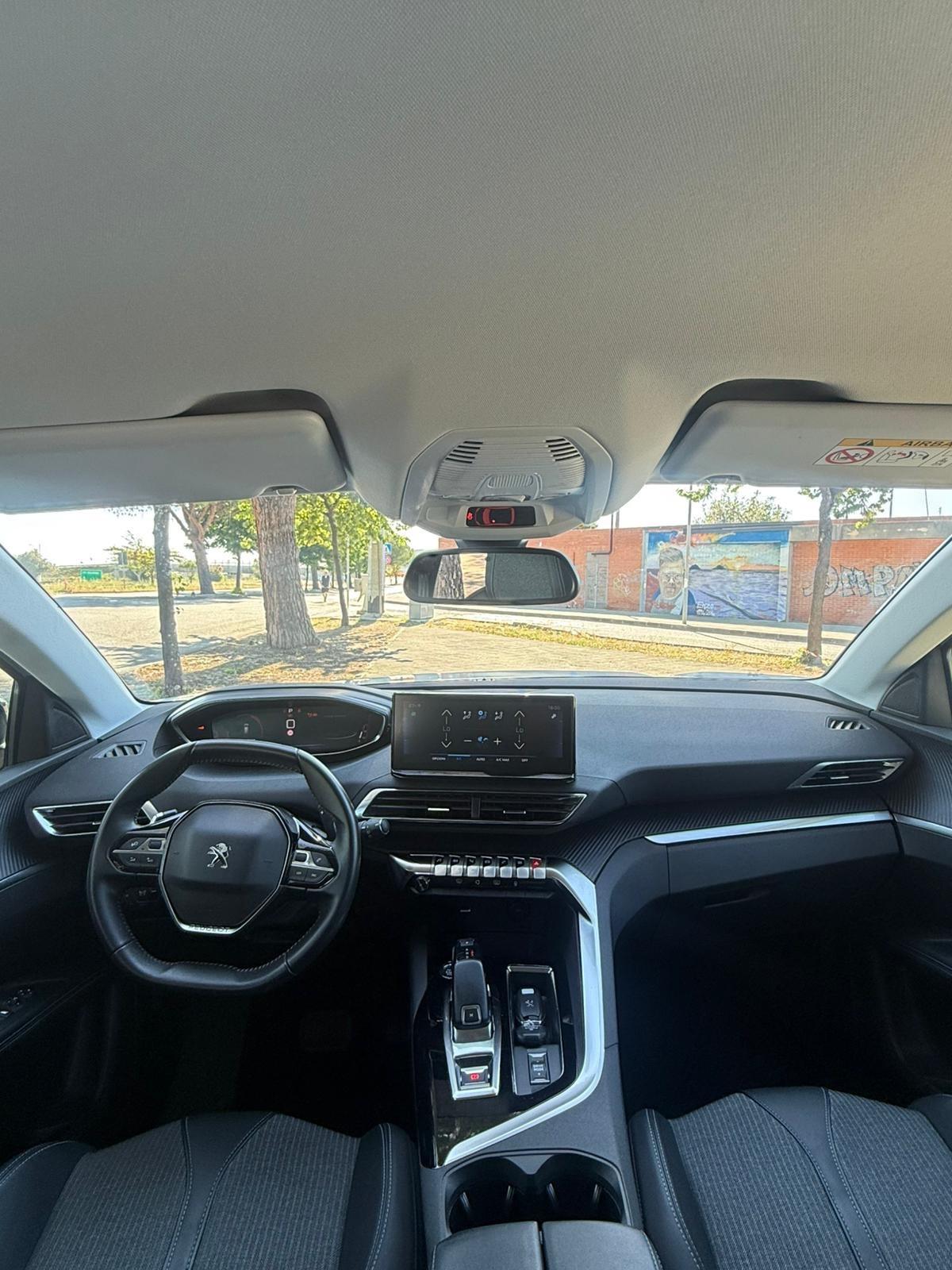 Peugeot 3008 BlueHDi 130 S&S EAT8 Allure