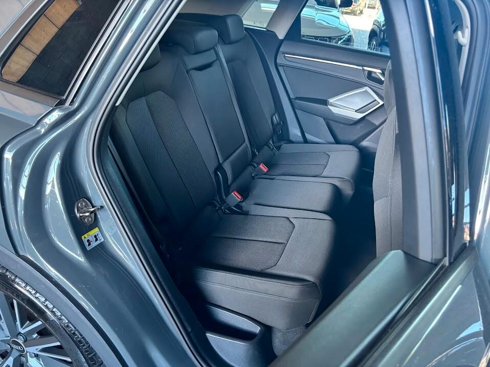 Audi Q3 35 TFSI S tronic 150CV MHEV