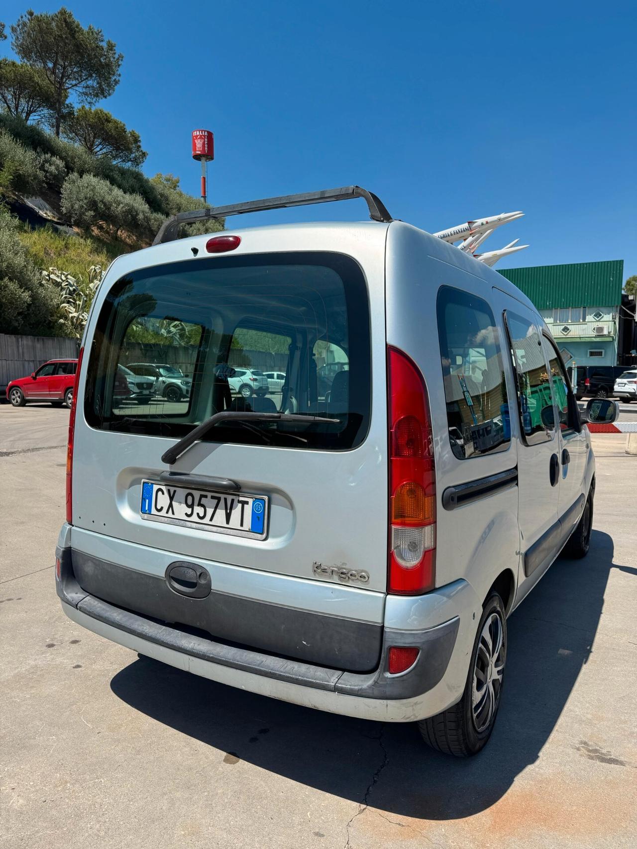 Renault Kangoo 15dci con 5 posti