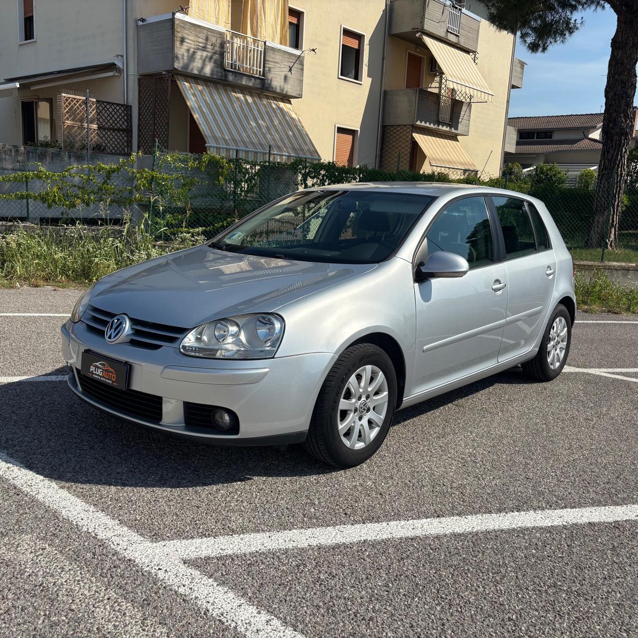 Volkswagen Golf 1.6 5p. Comfortline